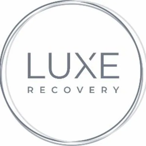 Luxe Recovery Studio City logo